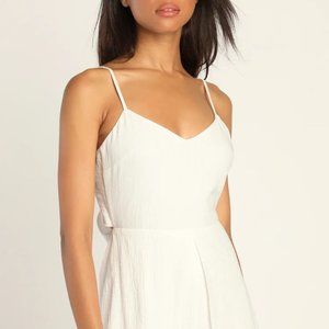 White tie back romper Size Large NWT